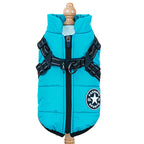Veste pour chien avec anneaux d’attache pour laisse Maison Câline, coloris bleu ciel